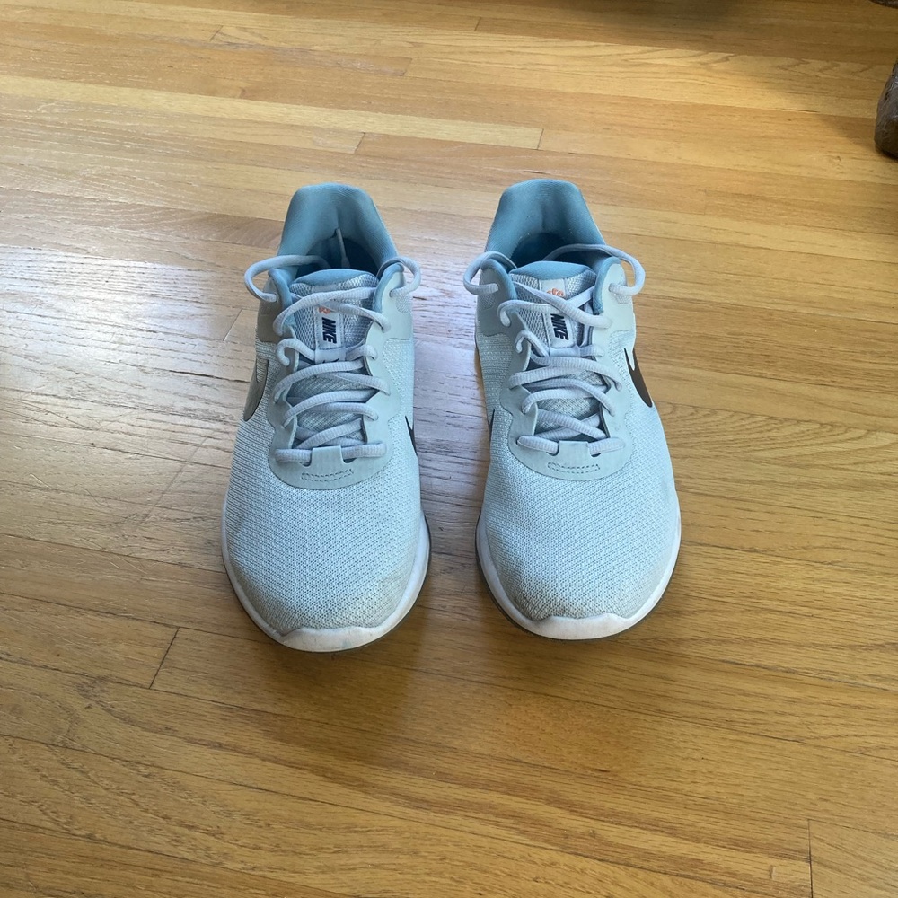 Nike Revolution Running Shoes